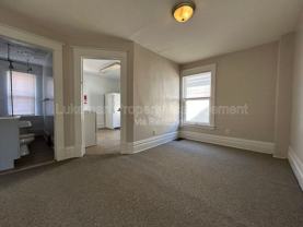 1324 S Westnedge Ave #4 - Photo 1 of 1