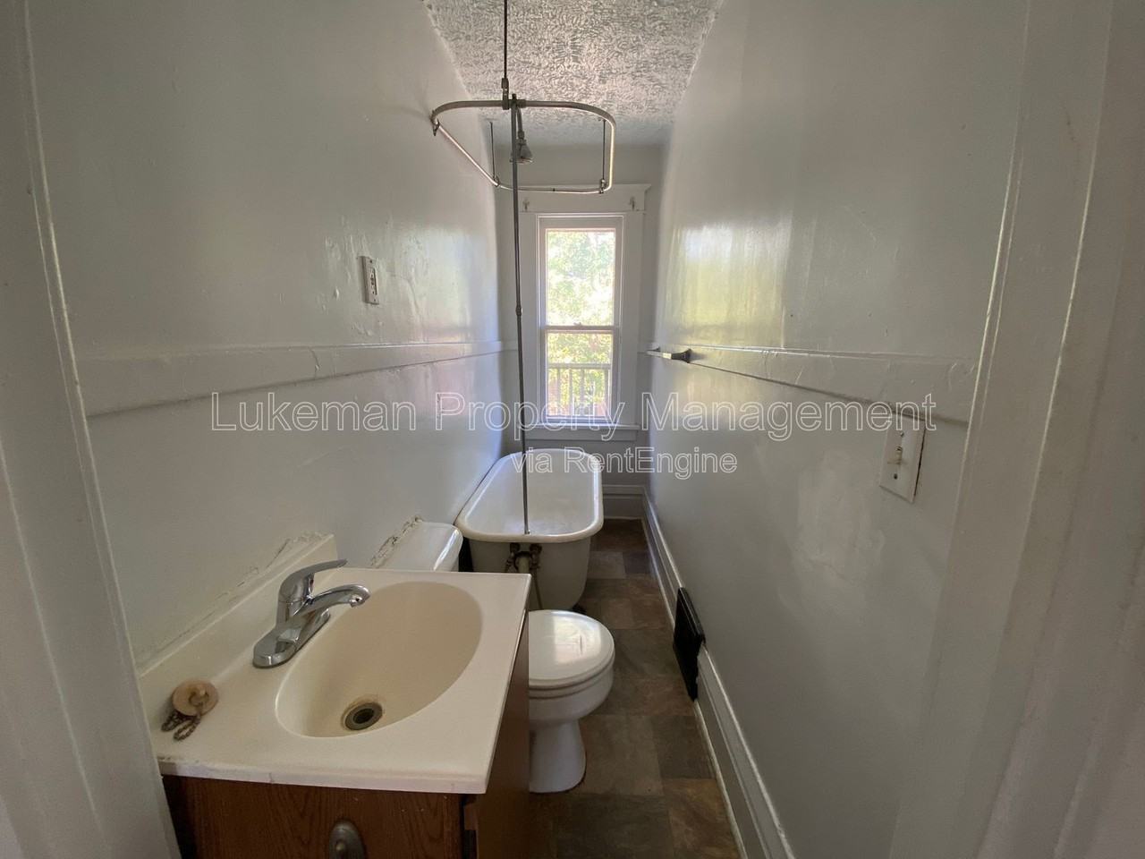 1324 S Westnedge Ave #4 - Photo 6 of 6