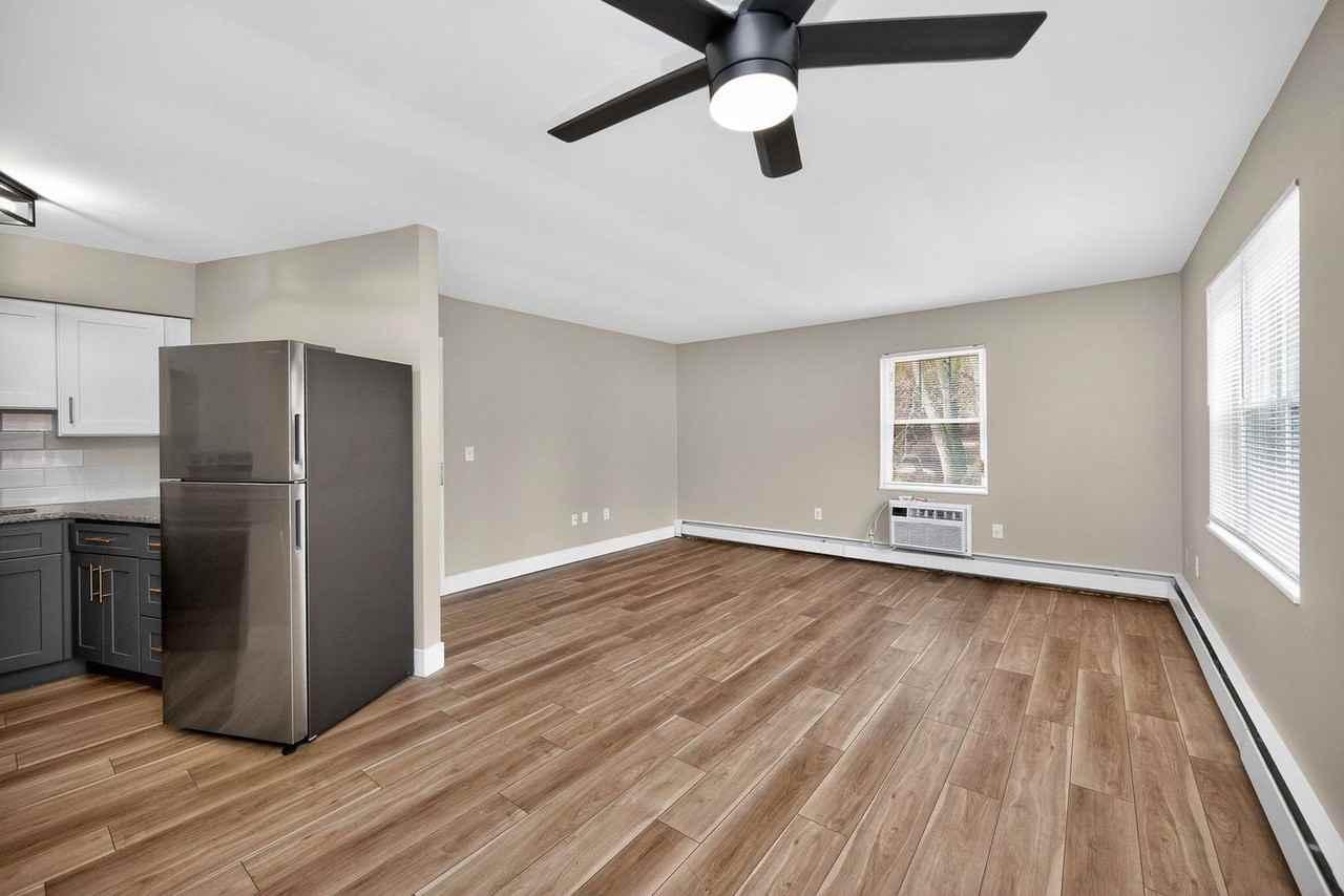 6419 Montgomery Rd #B1 - Photo 7 of 18