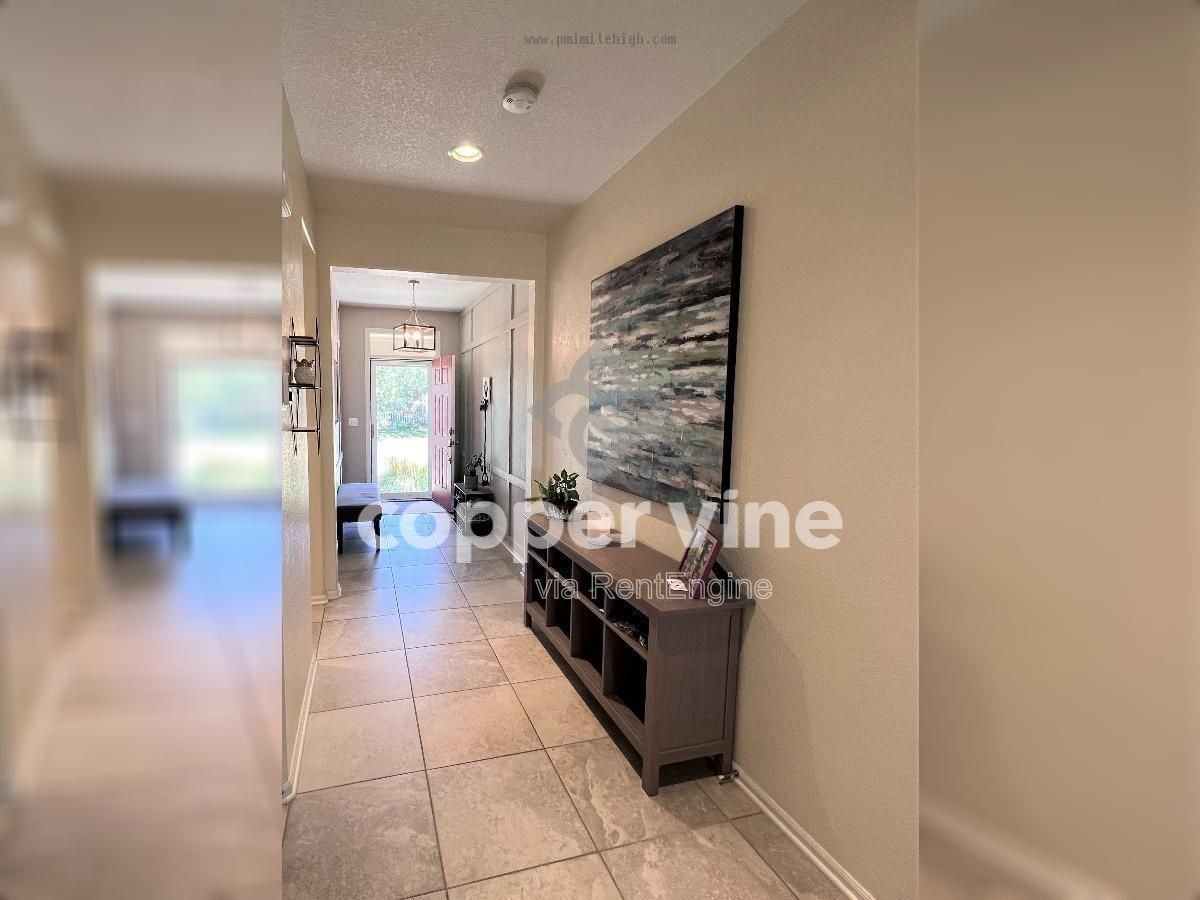 11881 Chambers Dr - Photo 3 of 21