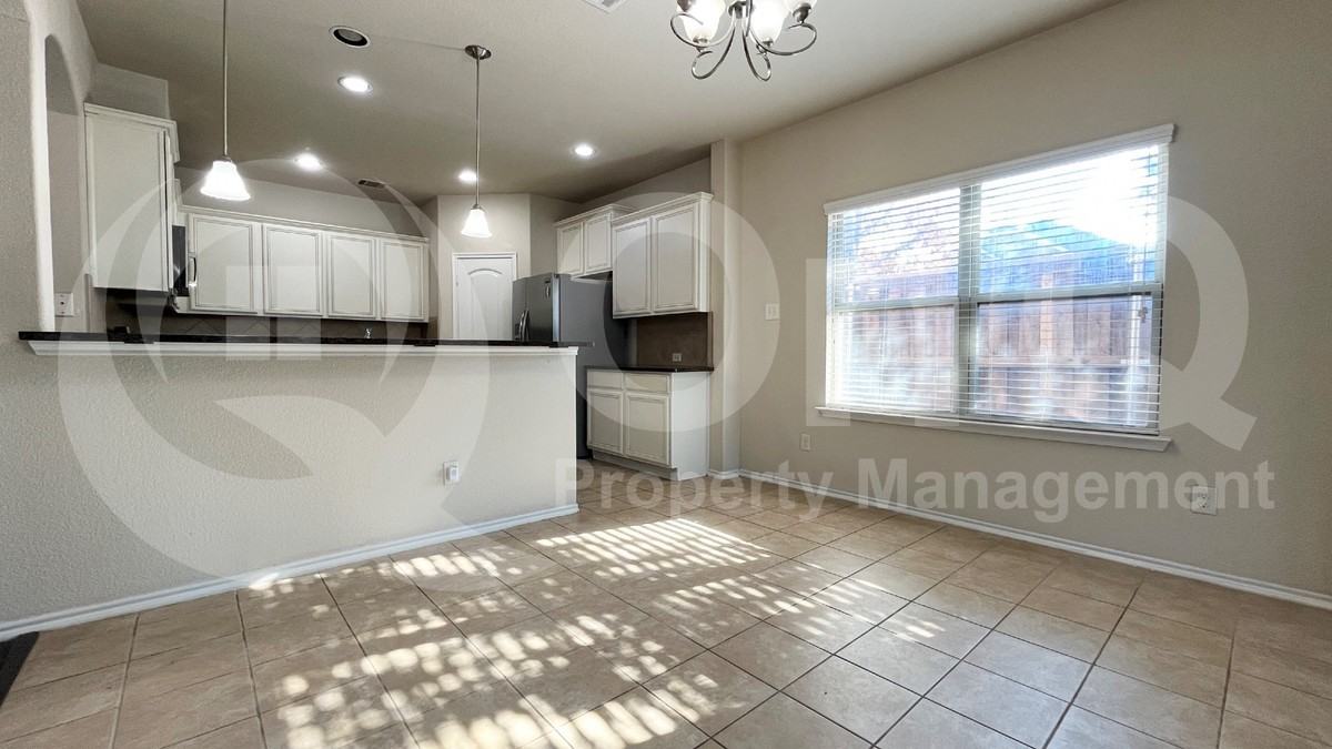 401 Black Bass Rd - Photo 4 of 28