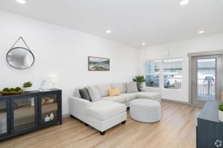 102 E Farwell Rd #309 - Photo 1 of 1