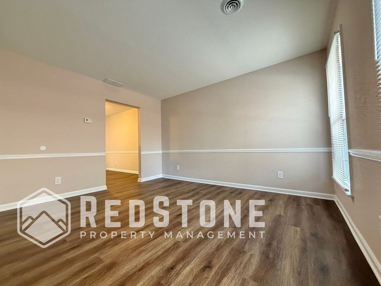 600 Church St #10 - Photo 2 of 17