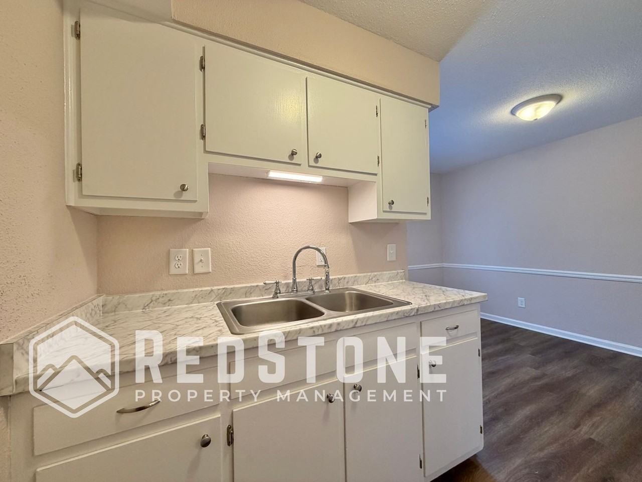 600 Church St #10 - Photo 6 of 17