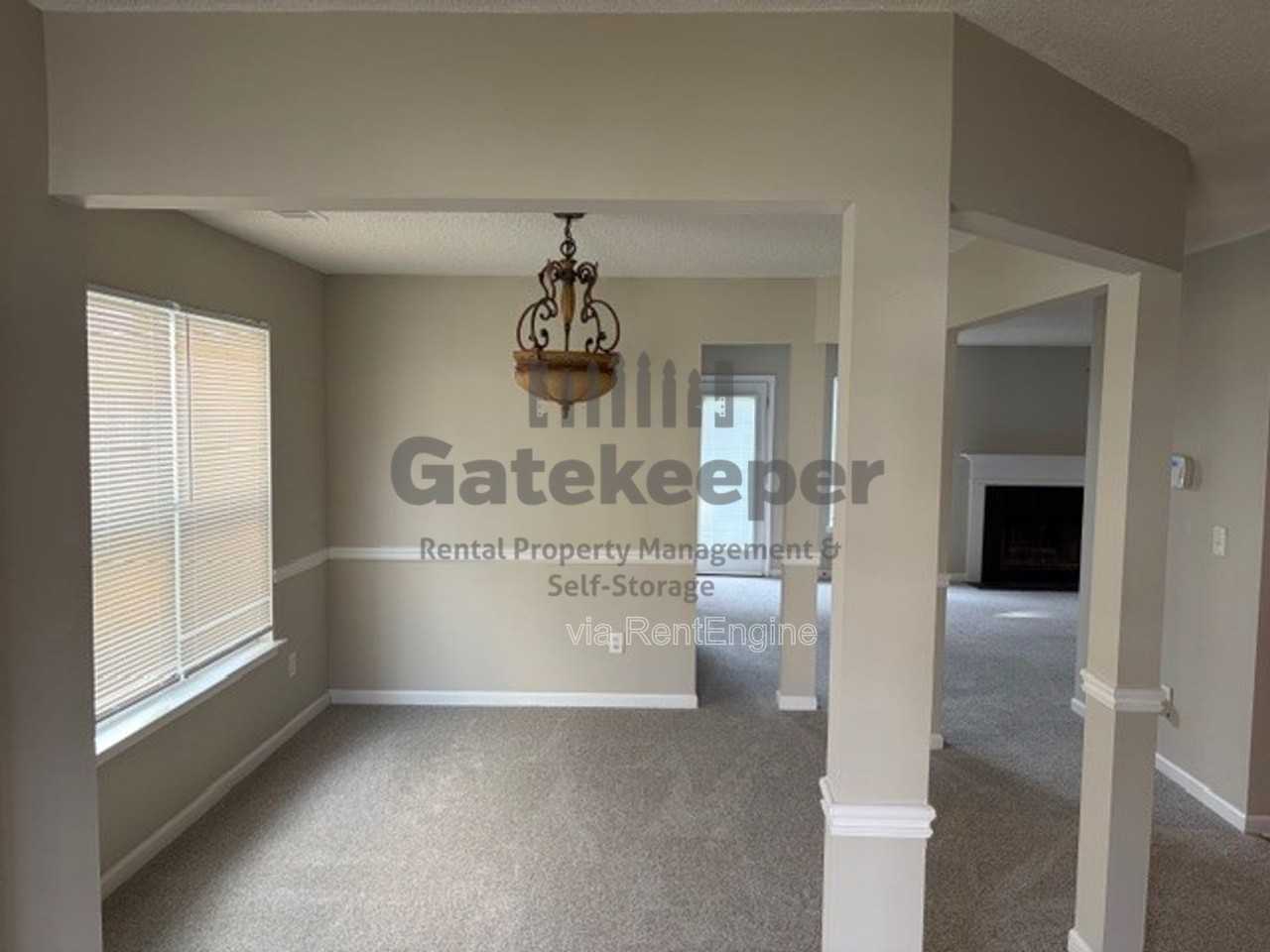 8882 Seneca Rd - Photo 4 of 19