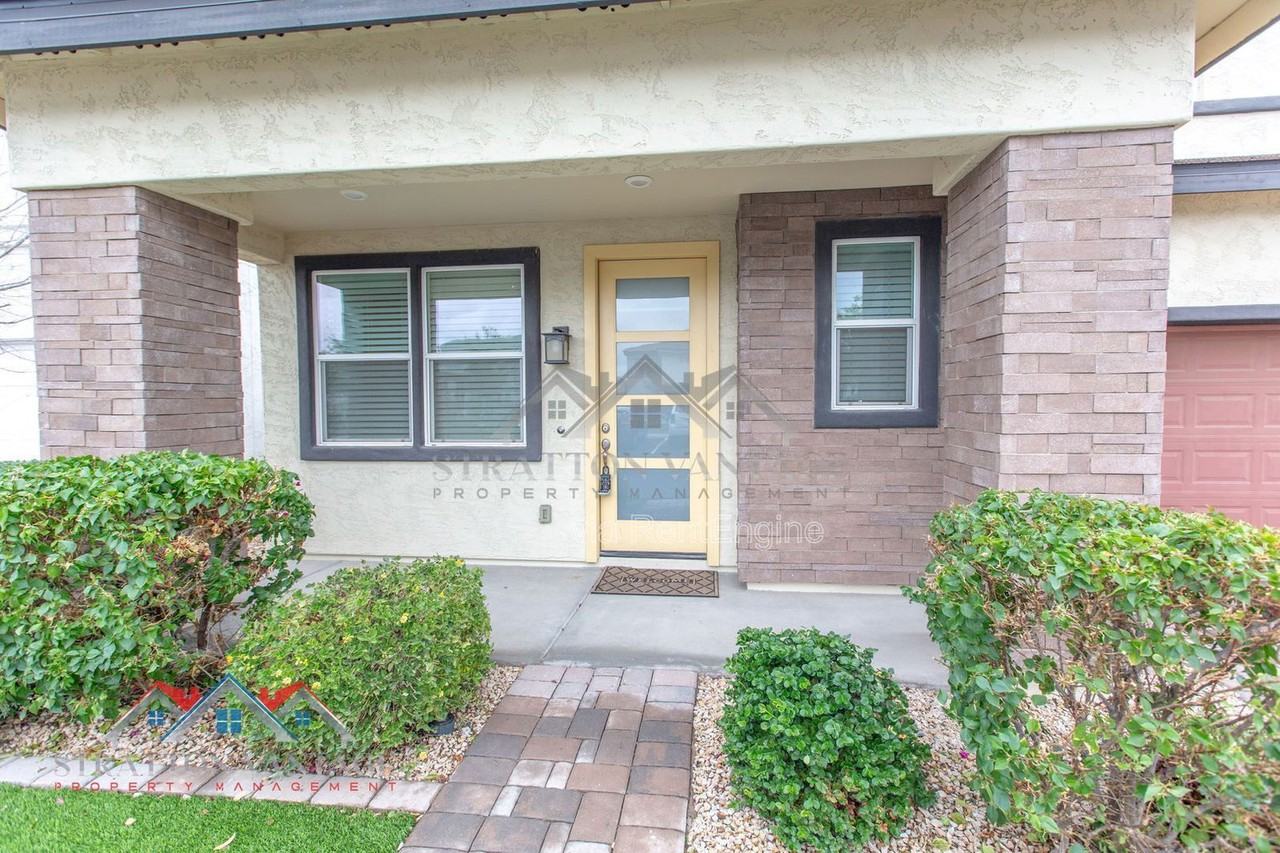 2095 S Saguaro Dr - Photo 7 of 47