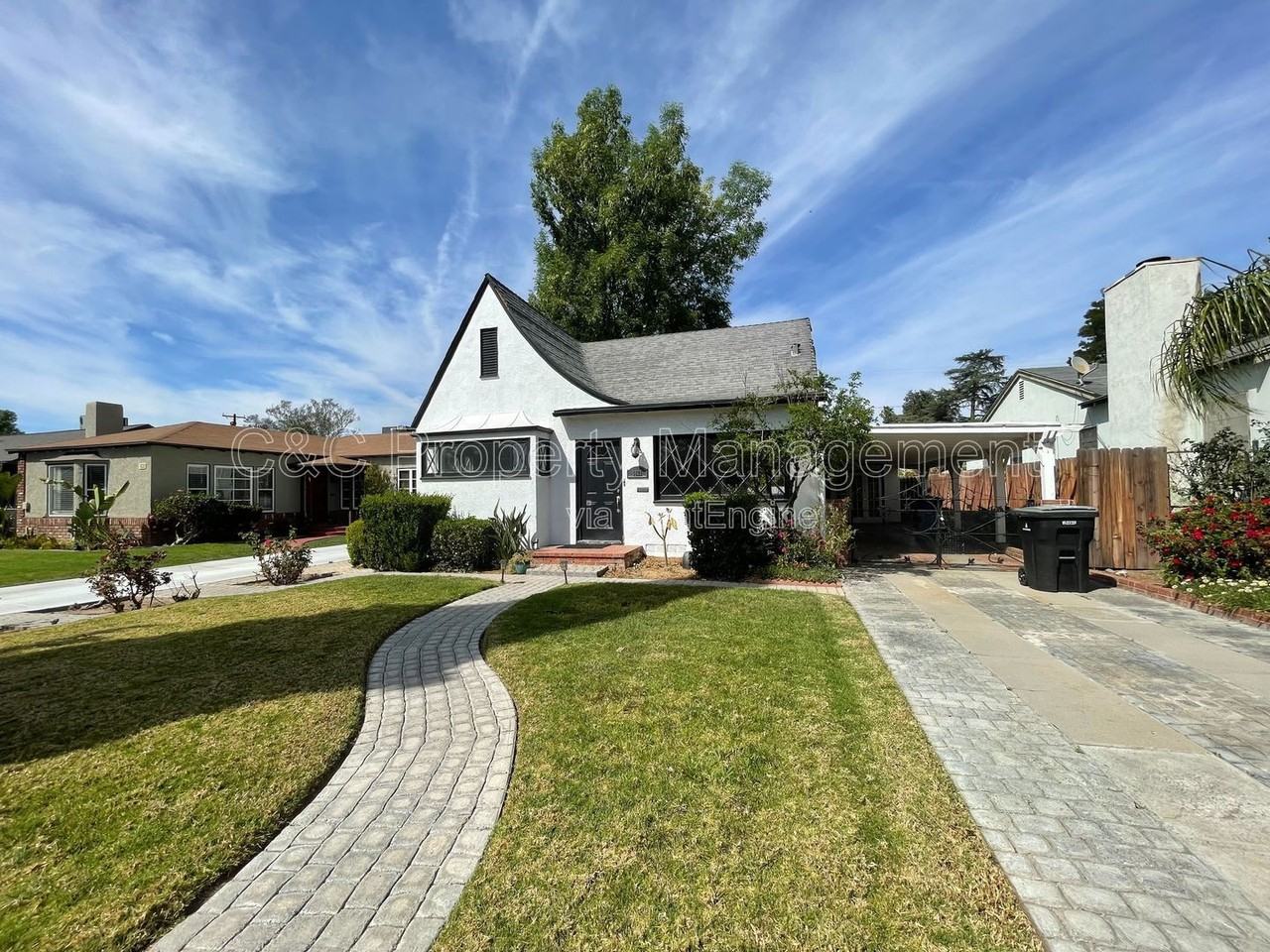 4621 Sunnyside Dr - Photo 3 of 19