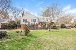 featured image of 7808 E Yardley Rd
