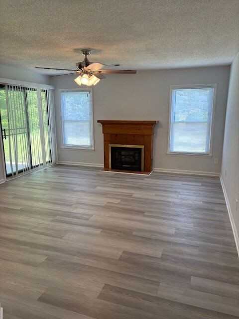 143 W Victoria Ct #A - Photo 5 of 15