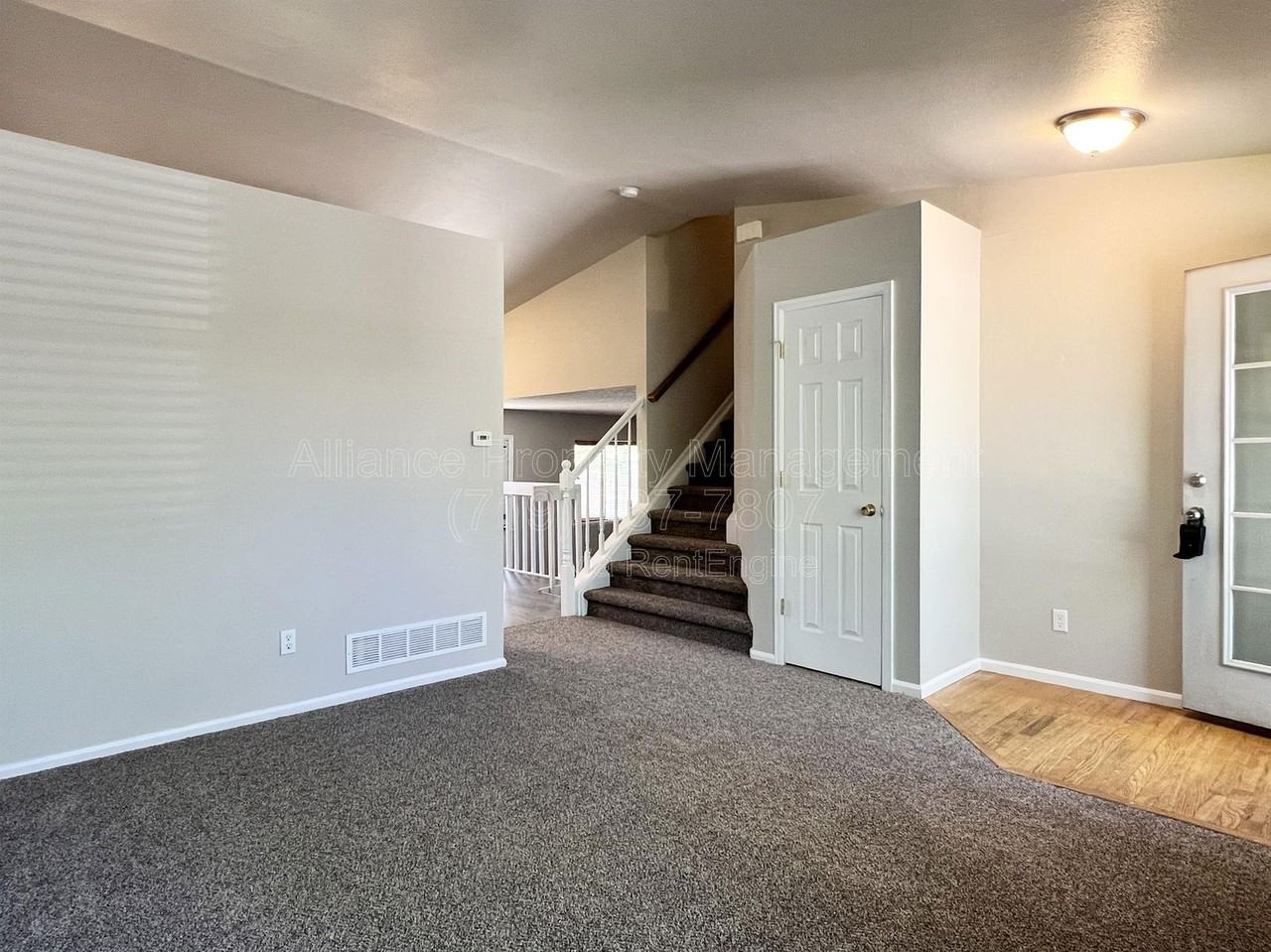 5851 Granby Hill Dr - Photo 3 of 38