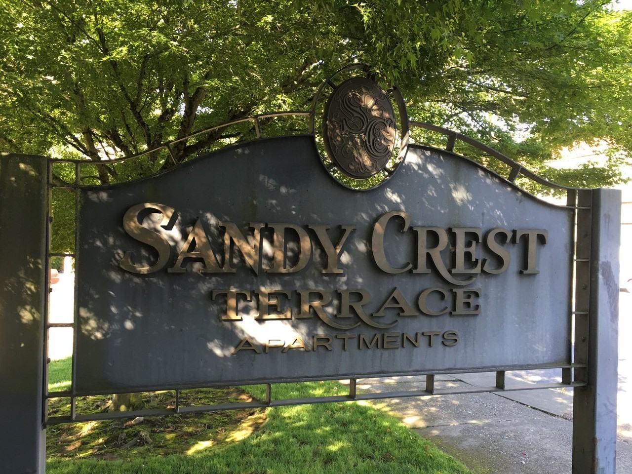 5460 Ne Sandycrest Ter #1 - Photo 5 of 15