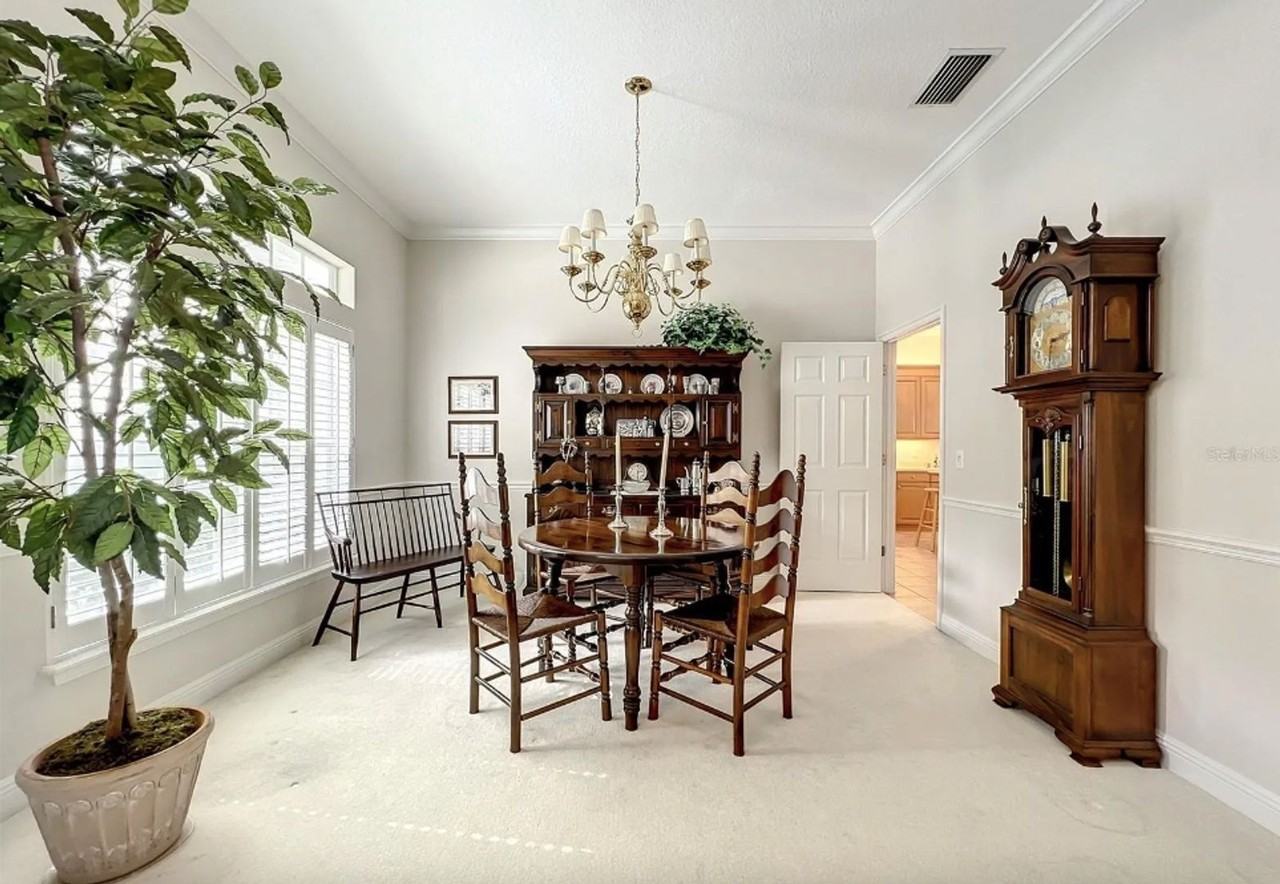 2054 Sawgrass Dr - Photo 7 of 16