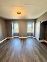 446 N Duke St #3F - Photo 1 of 1