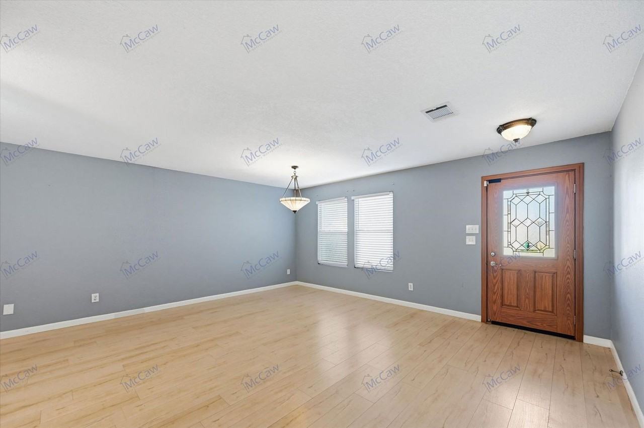 8401 Swan Park Dr - Photo 2 of 21