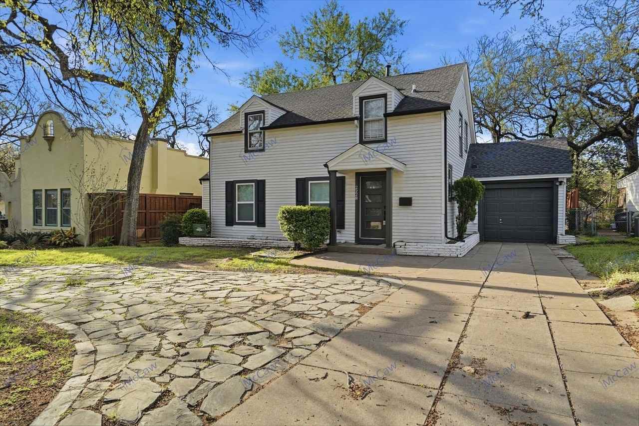 2228 Goldenrod Ave - Photo 2 of 26