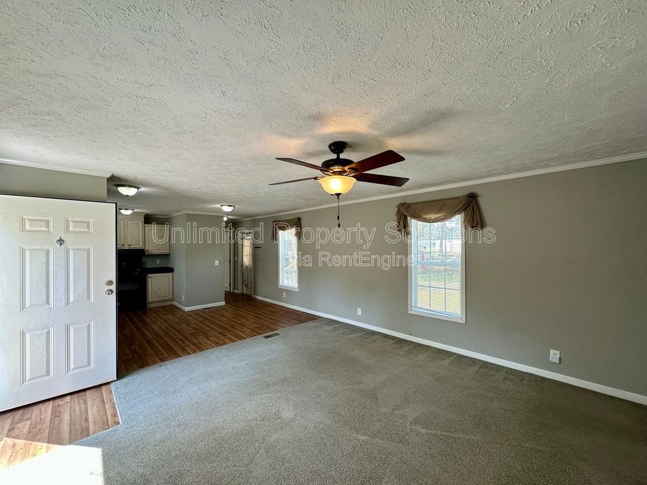 2416 Quail Run Rd Ne - Photo 5 of 19