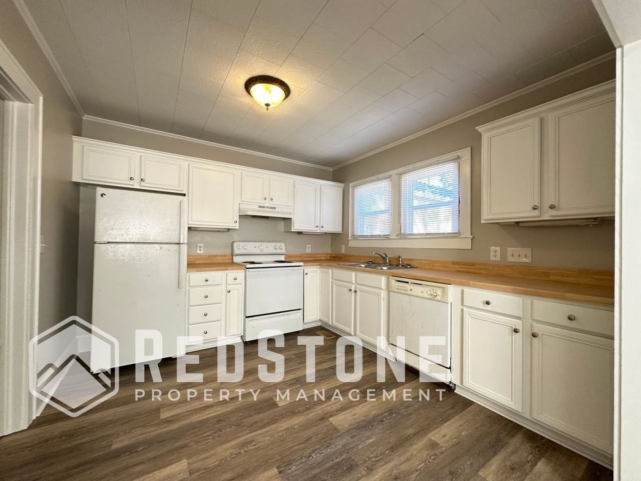 817 Oakley St - Photo 5 of 22