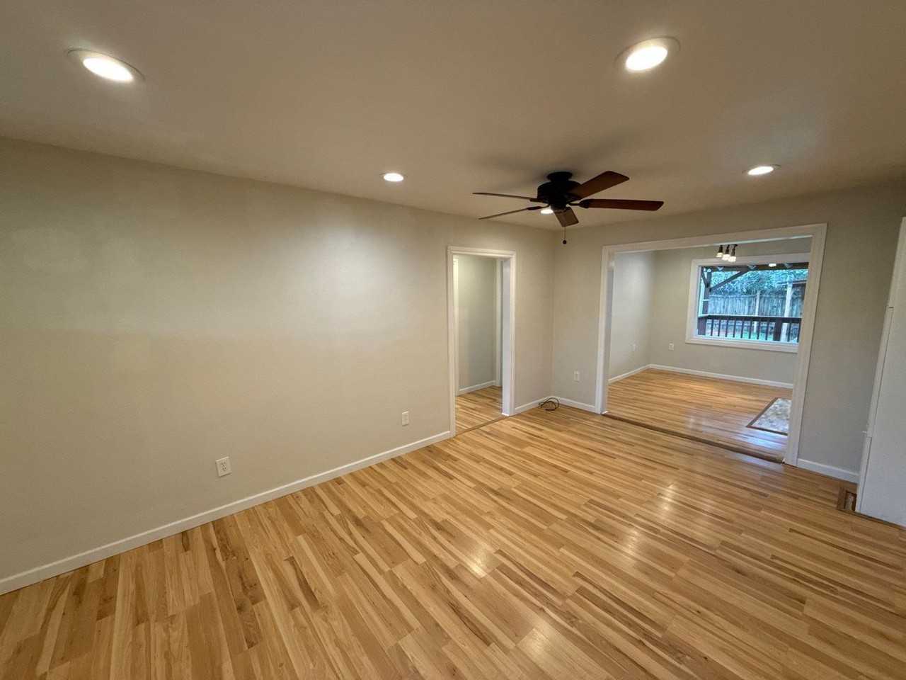 1070 16th Ave Sw - Photo 6 of 32