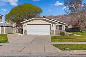 featured image of 928 E 1275 N