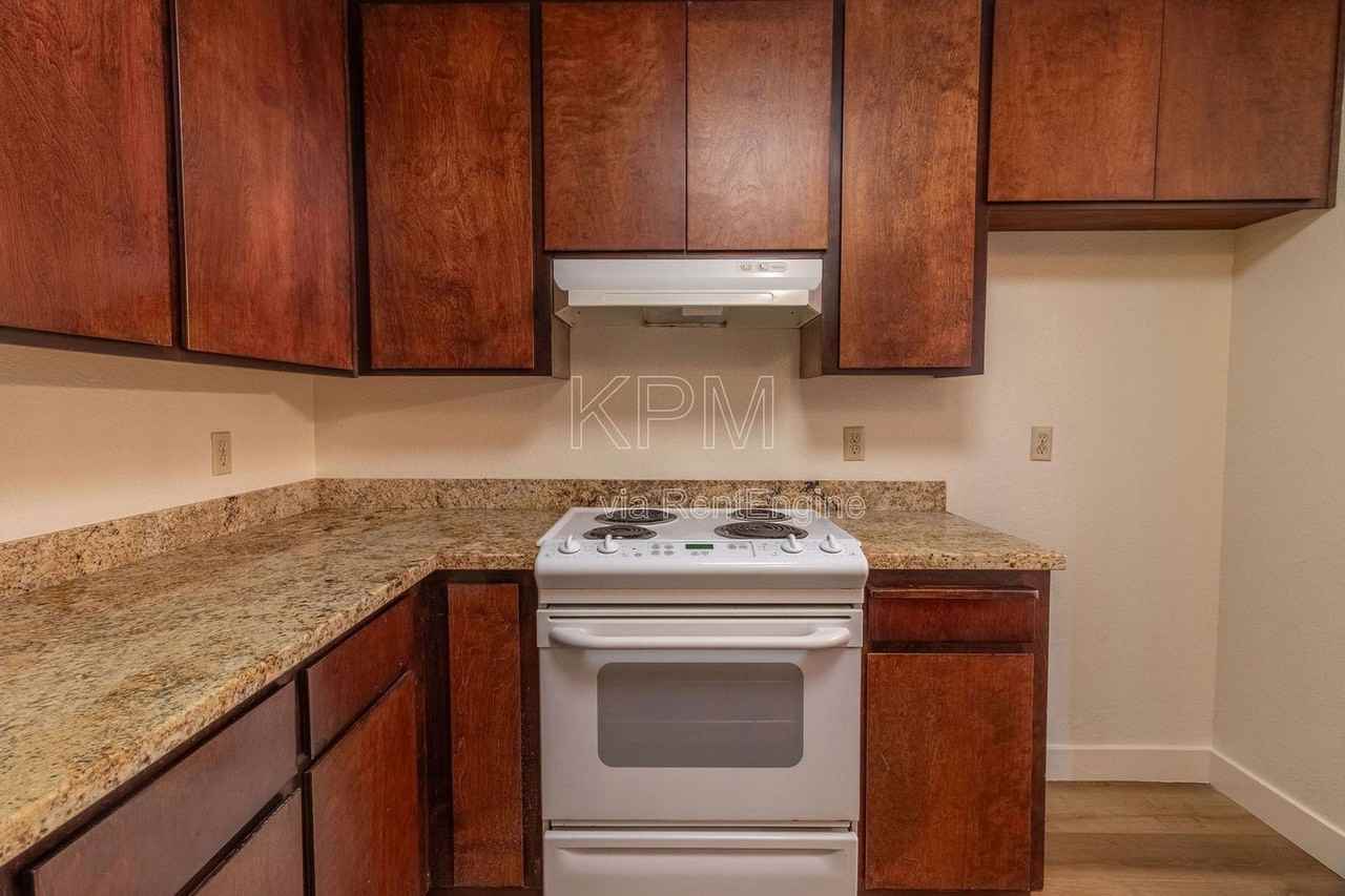 4609 Da Vinci Dr - Photo 7 of 30