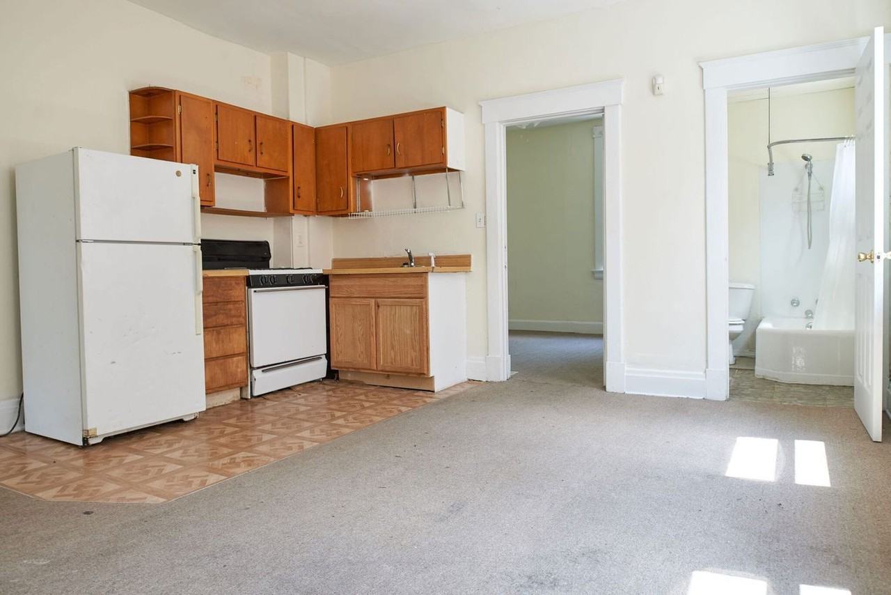 2316 Chickasaw St #1 - Photo 2 of 11