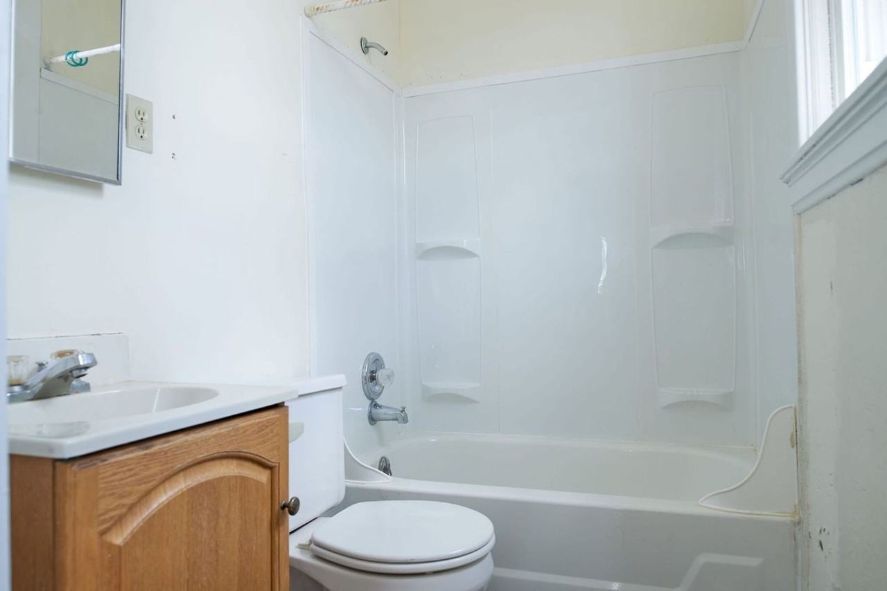 2316 Chickasaw St #1 - Photo 4 of 11