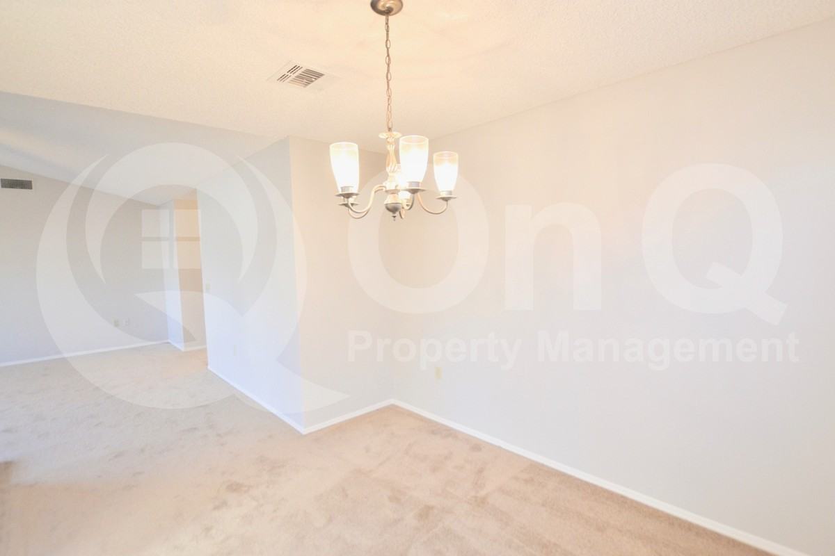 6146 E Cicero St - Photo 6 of 19