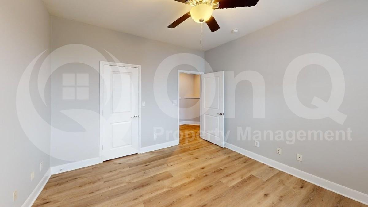 4904 Live Oak St #1 - Photo 7 of 20