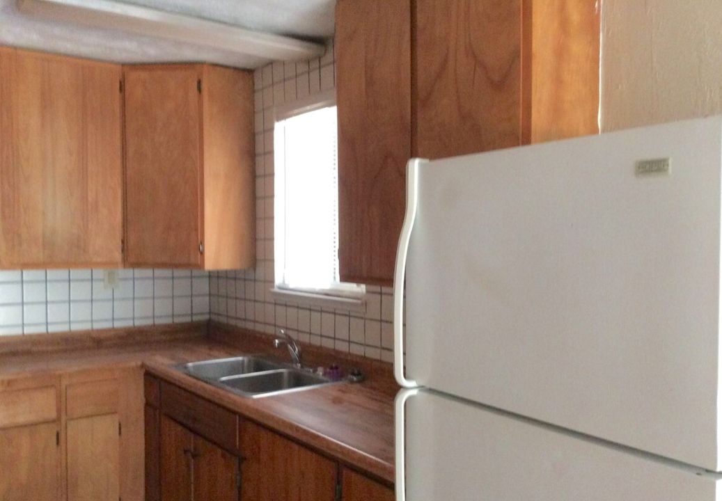 2446 Belair St - Photo 3 of 20