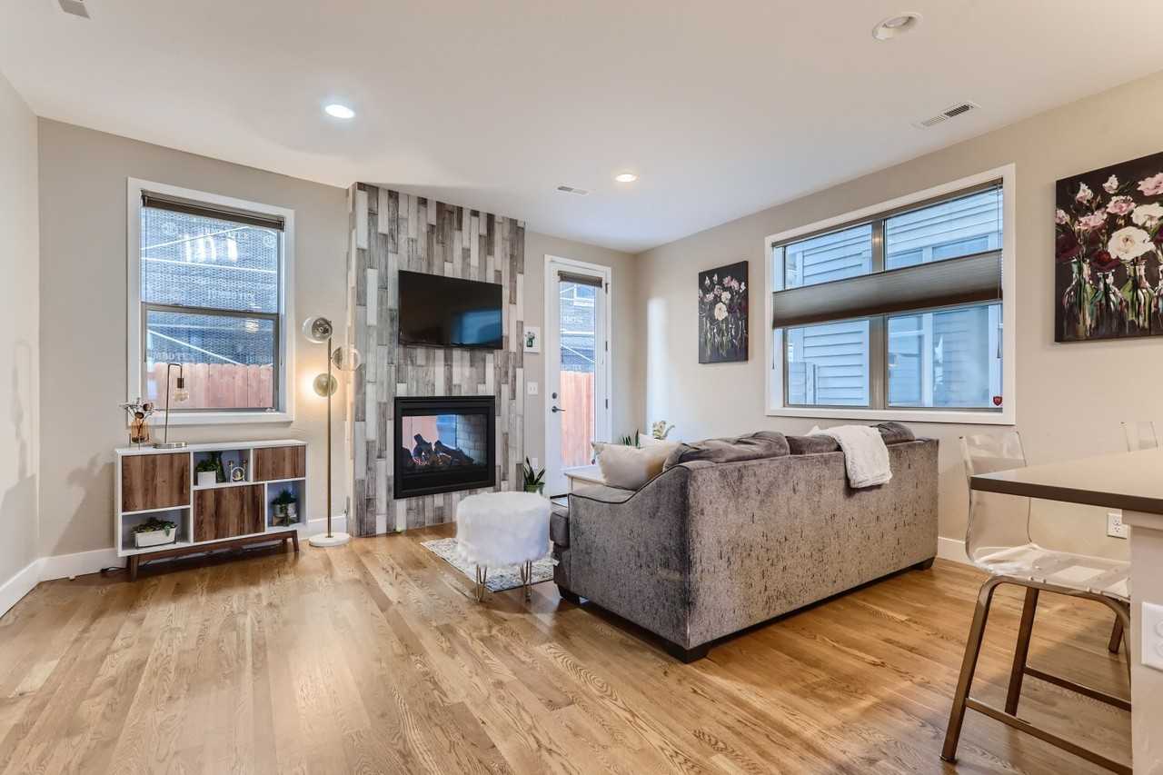 1261 N Perry St #1 - Photo 7 of 20