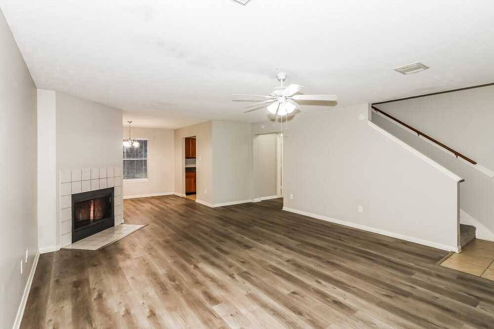 6803 Hedgewick Dr - Photo 5 of 17