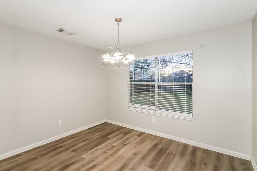 6803 Hedgewick Dr - Photo 6 of 17