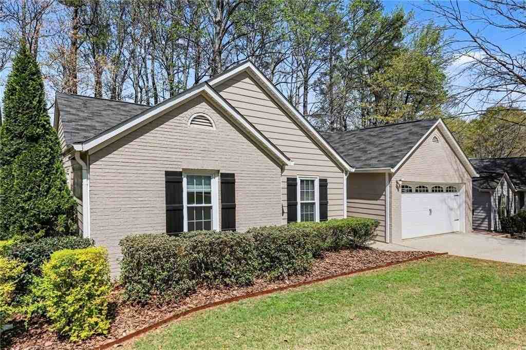 4207 Harris Ridge Ct - Photo 2 of 22