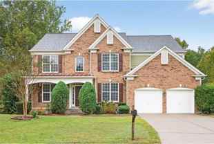 740 Mayfair Ct - Photo 1 of 1