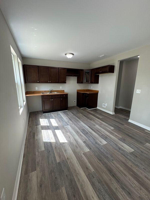 5134 Dodge Rd - Photo 5 of 12