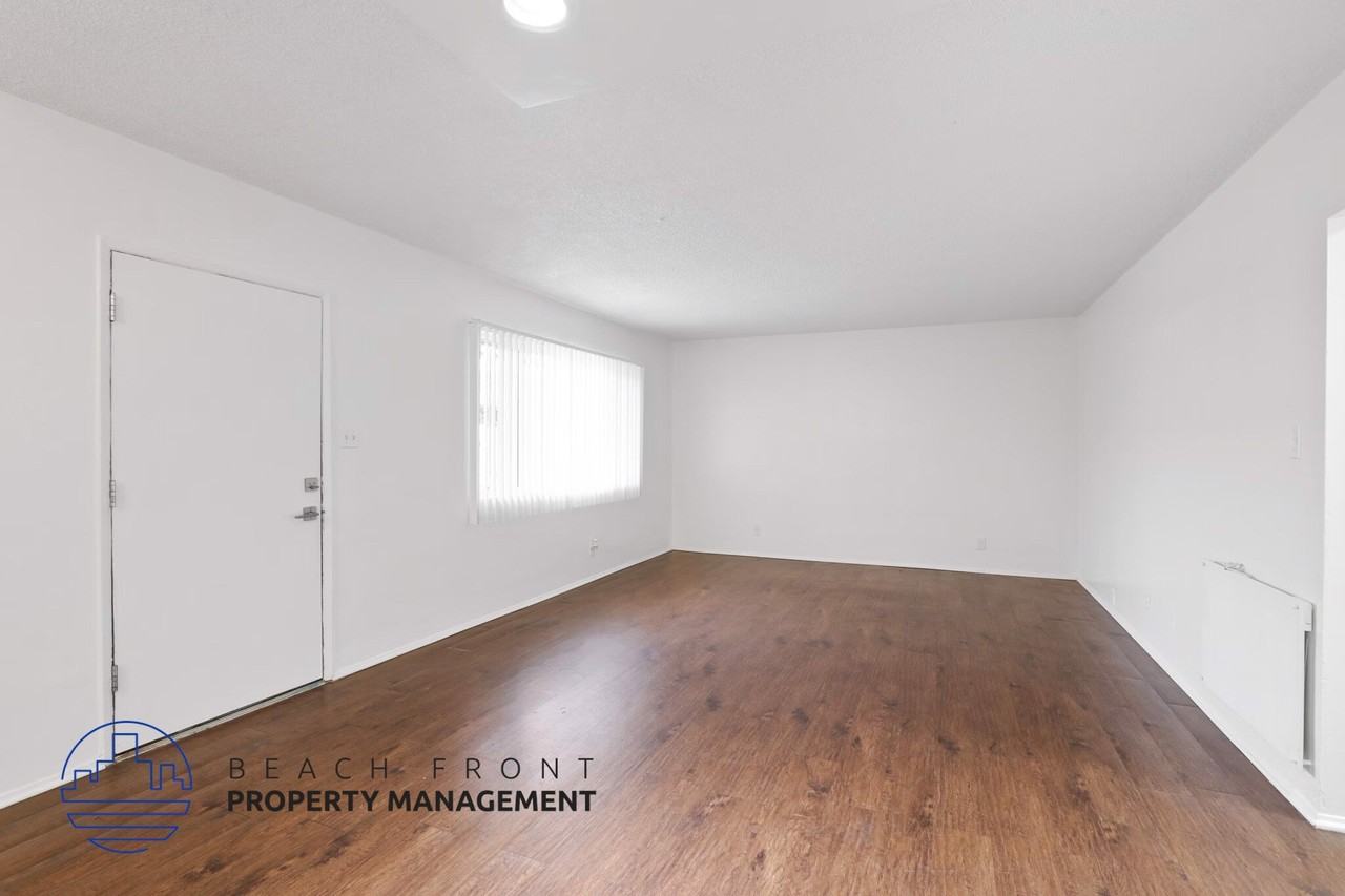 768 Gaviota Ave. - Photo 6 of 10