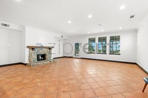 featured image of 1485 Clearview Cir