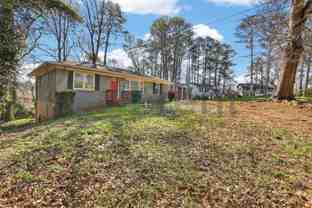 586 Oakside Dr Sw #B - Photo 1 of 1