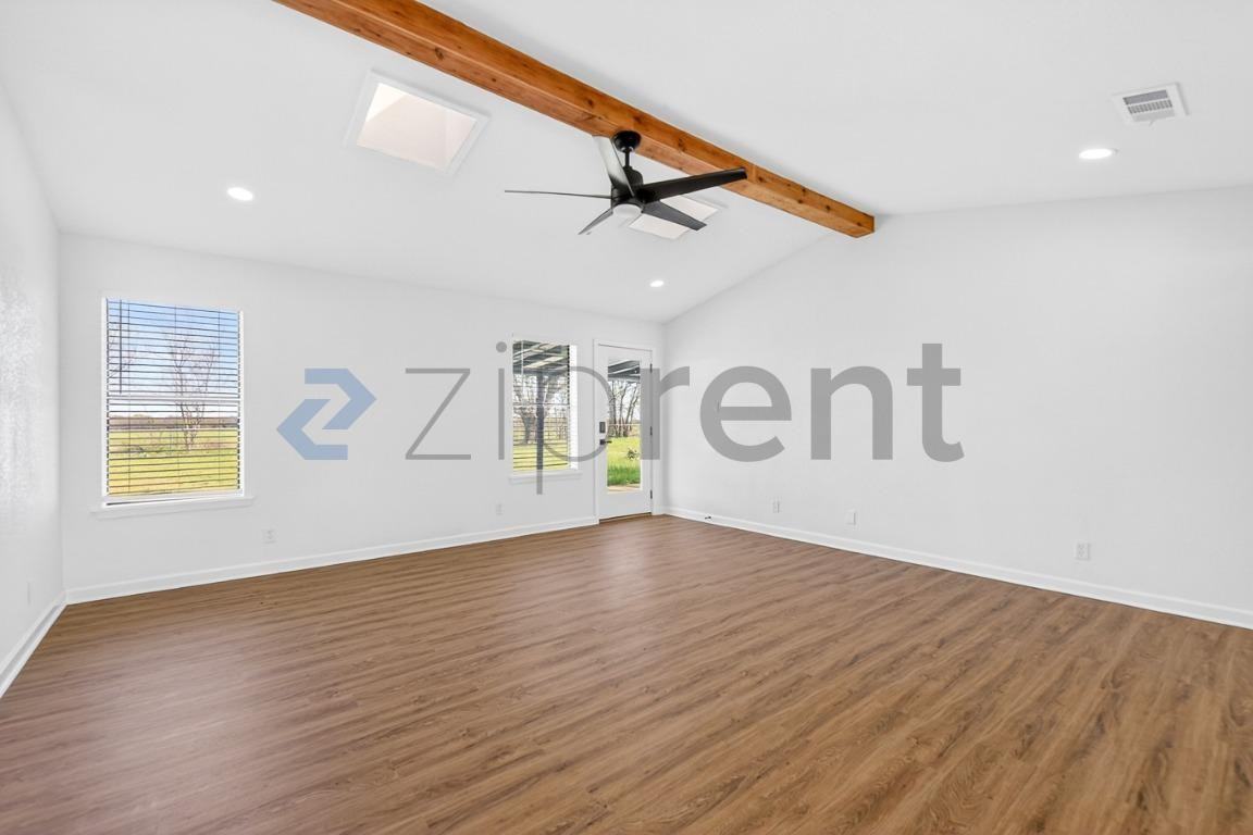 2404 State Highway - Photo 4 of 28