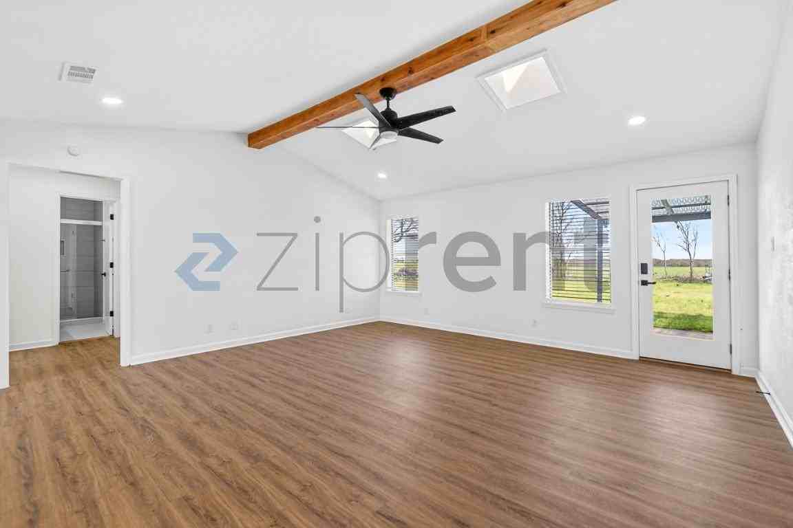 2404 State Highway - Photo 5 of 28