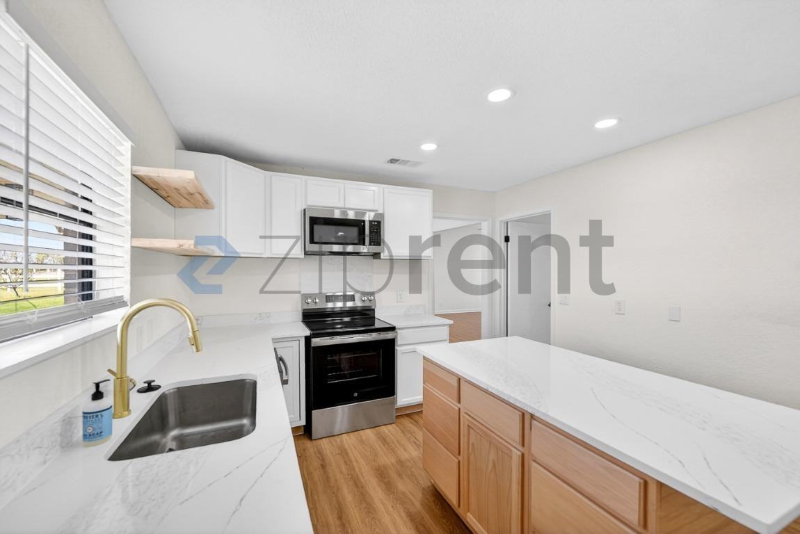 2404 State Highway - Photo 6 of 33