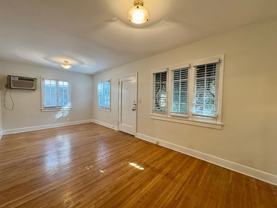 GILLETTE CRESCENT - Photo 1 of 1