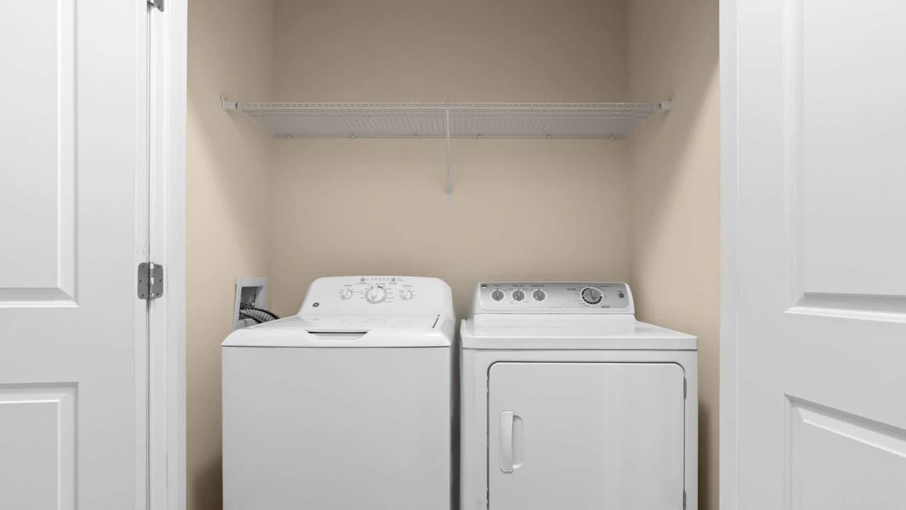 Gaithersburg Station - Photo 7 of 50