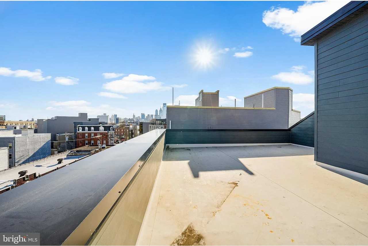 1800 W Girard Ave #2 - Photo 5 of 16