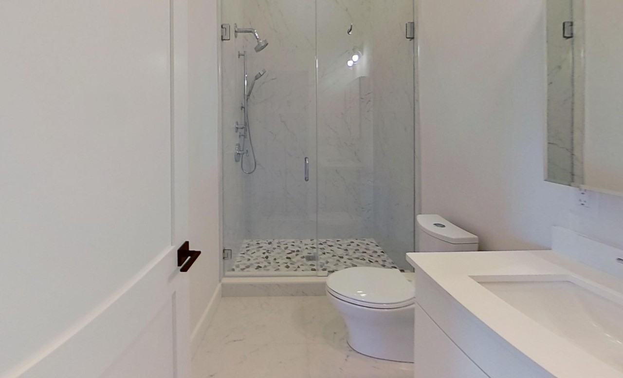 16 Highgate St - Photo 7 of 11