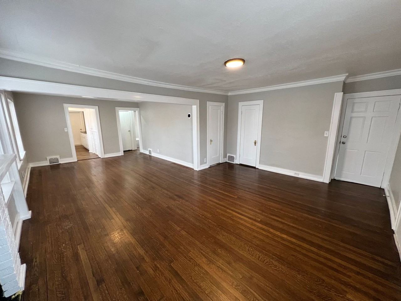 2908 E 29th St - Photo 3 of 14