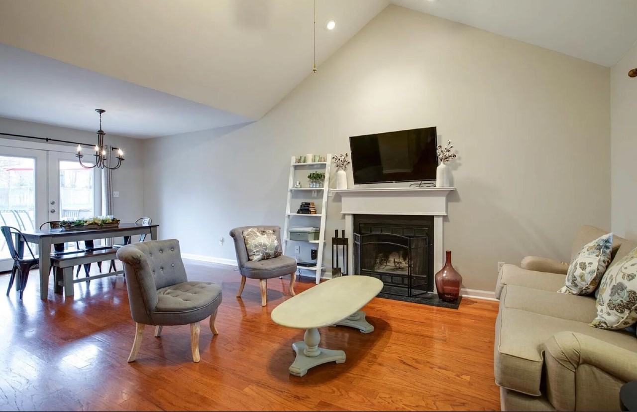 1713 Greenwood Ave - Photo 4 of 23