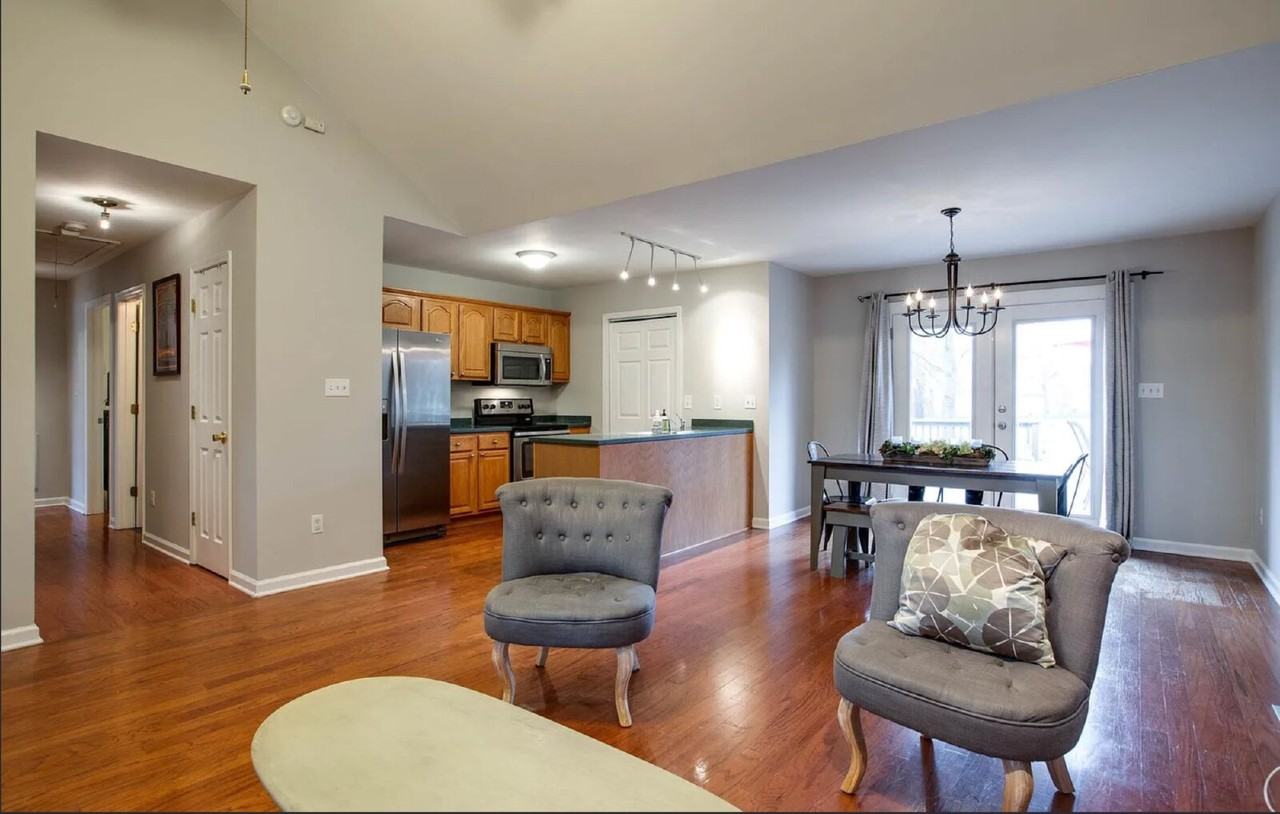 1713 Greenwood Ave - Photo 7 of 23