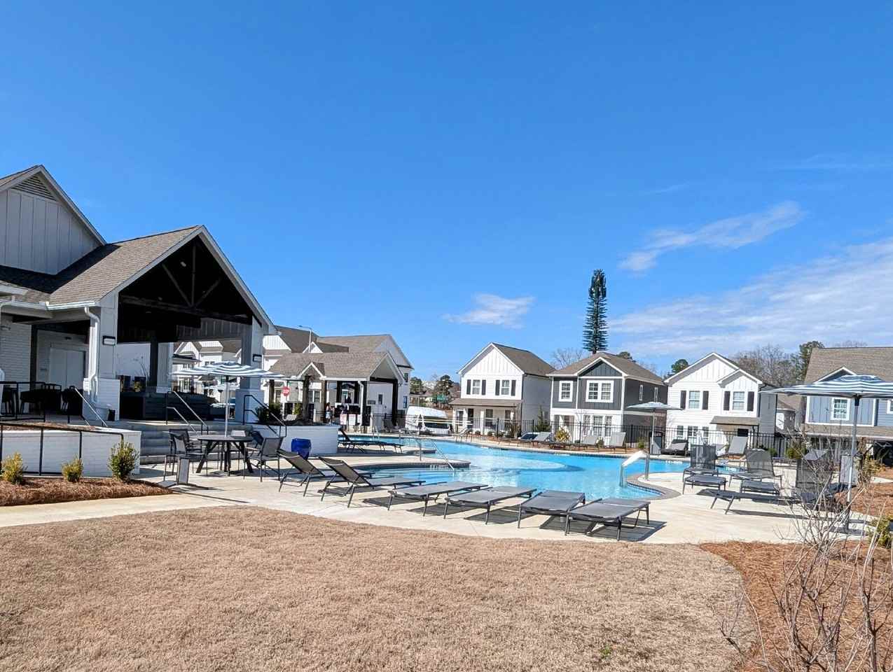 353 Commonwealth Blvd - Photo 6 of 25