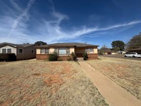 5402 22nd St - Photo 1 of 1